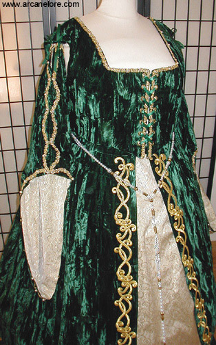 Renaissance Bride Celtic Wedding Gowns