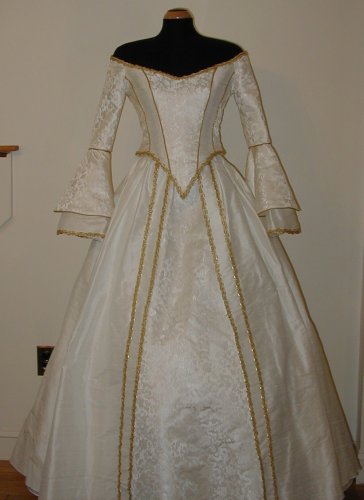 Renaisansse France Wedding Dress